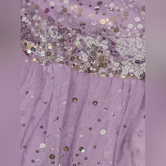 ****Children's  Dresses 👗 **** - Picture 6 of 6